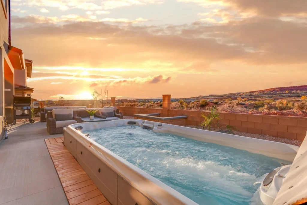 Spa de nage Jacuzzi au coucher du soleil